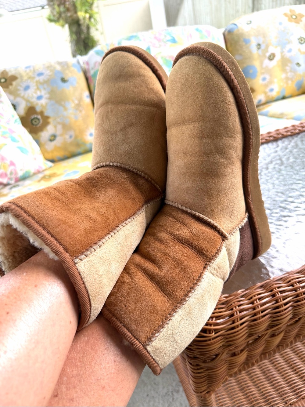 Vintage UGG Classic Short Patchwork Sheepskin Boots Size 8 Y2K